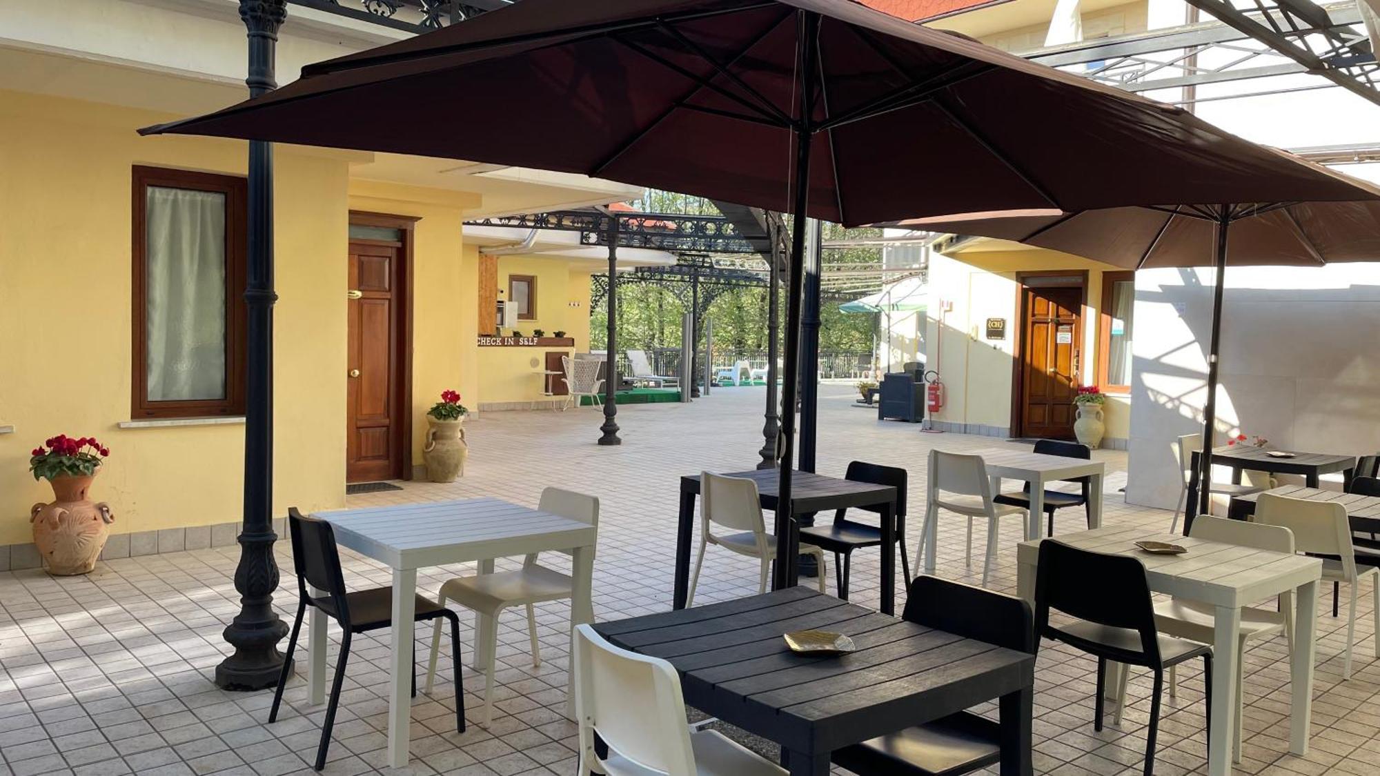 La Contessa B&B Mercogliano Bagian luar foto